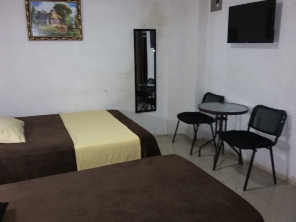 Cabinas Madeleine Puntarenas Exteriér fotografie